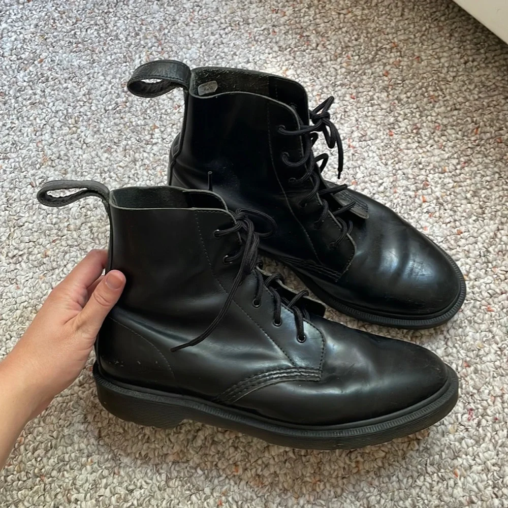 The Original Dr. Martens - Picture 1 of 6